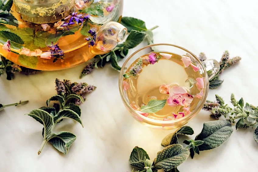 Blending Herbs for Healthy Tea